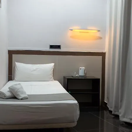Hostal Levante Barcelona-2